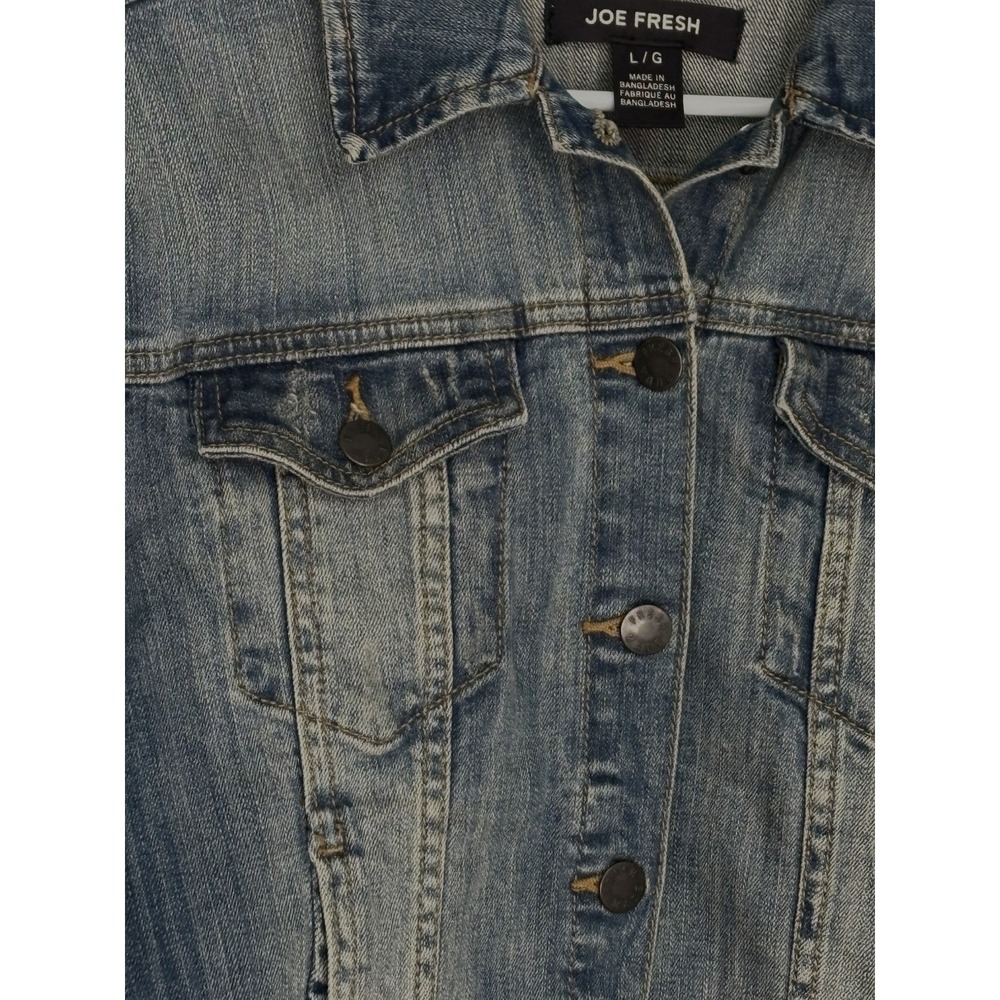 Joe Fresh Womens Denim Jacket Medium Wash Blue Trucker Jean Coat Size Large - Picture 3 of 13